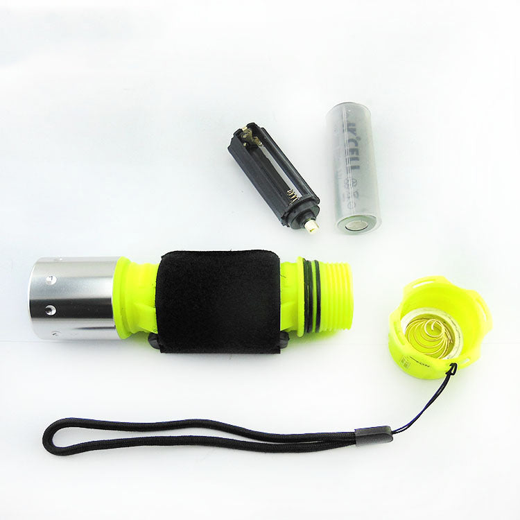 Diving Flashlight Rechargeable and Waterproof